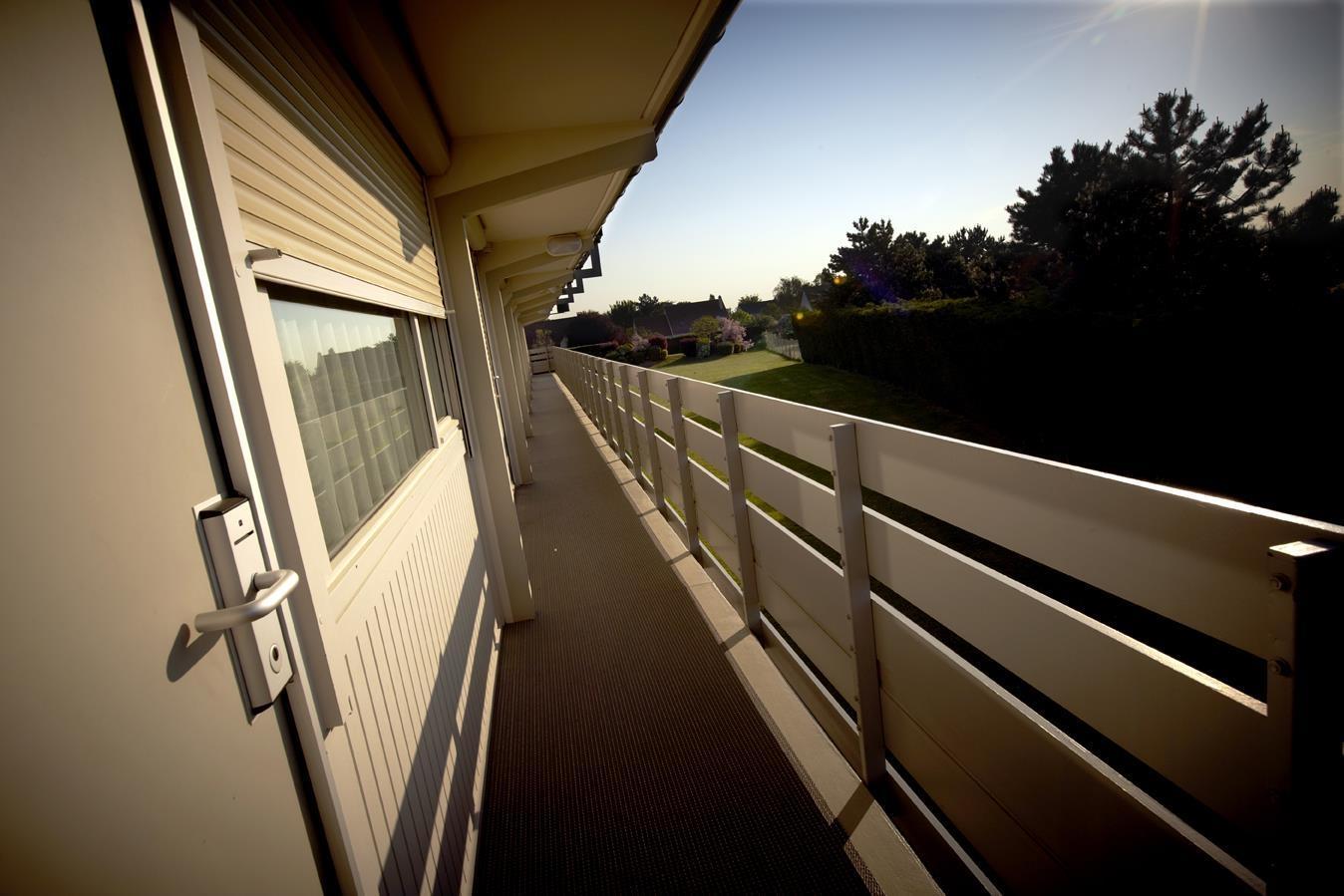 Hotel Campanile Bourges Nord - Saint-Doulchard Exterior foto