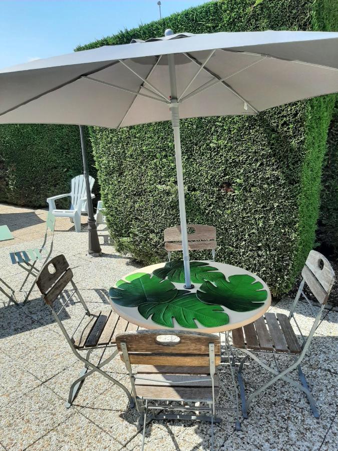 Hotel Campanile Bourges Nord - Saint-Doulchard Exterior foto