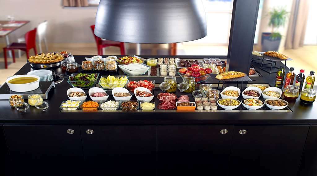 Hotel Campanile Bourges Nord - Saint-Doulchard Restaurant foto